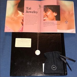 TAI Jewlery Silver Medallion Pendant Necklace